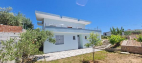 Top Hill Villa